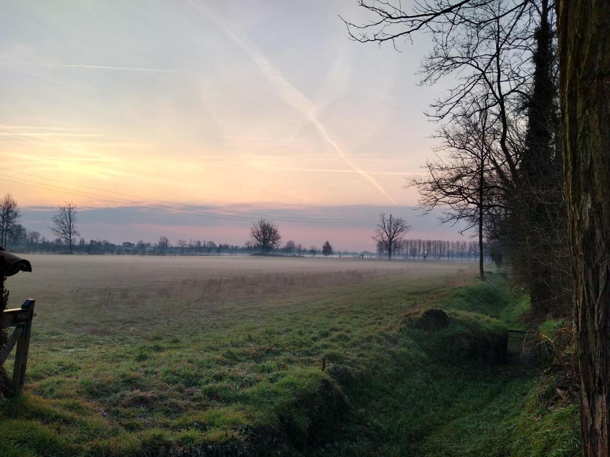 Agriturismo Cascina Poscallone Abbiategrasso Luaran gambar
