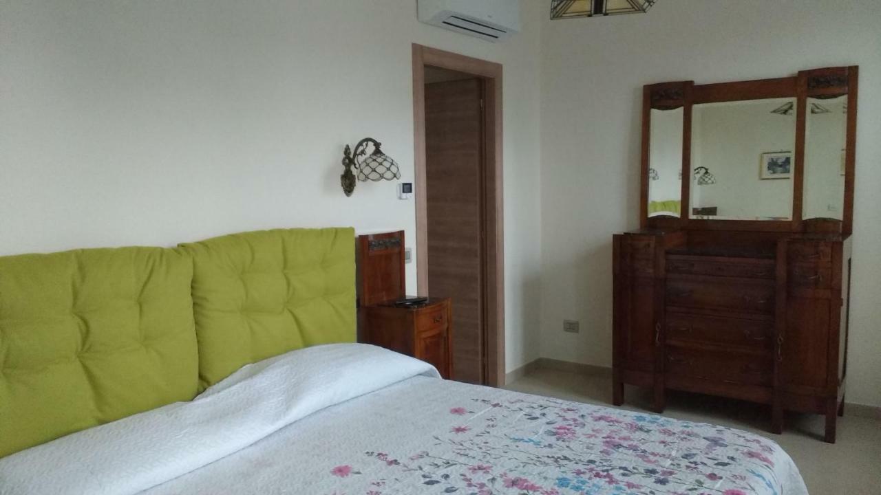 Agriturismo Cascina Poscallone Abbiategrasso Luaran gambar
