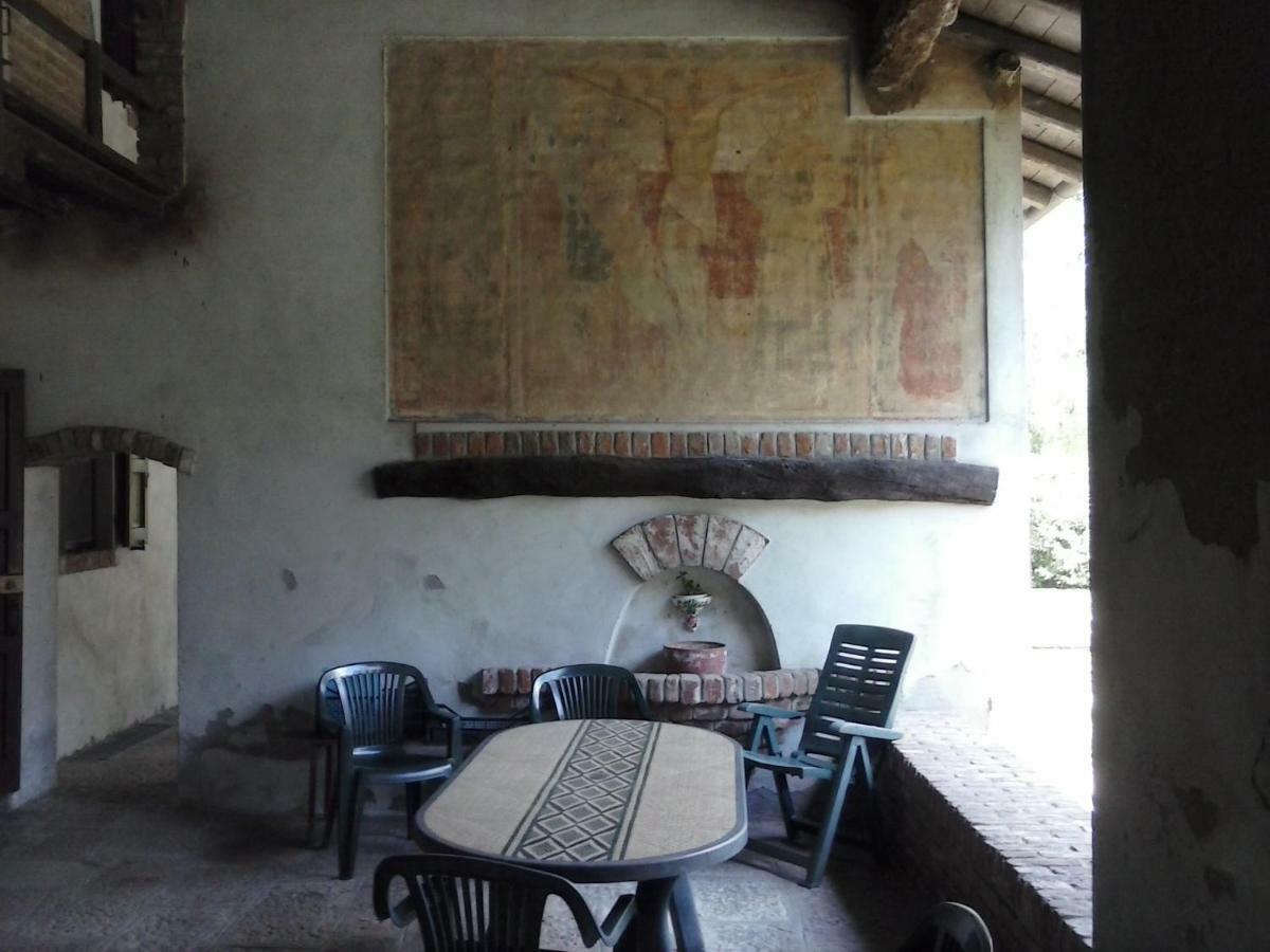 Agriturismo Cascina Poscallone Abbiategrasso Luaran gambar